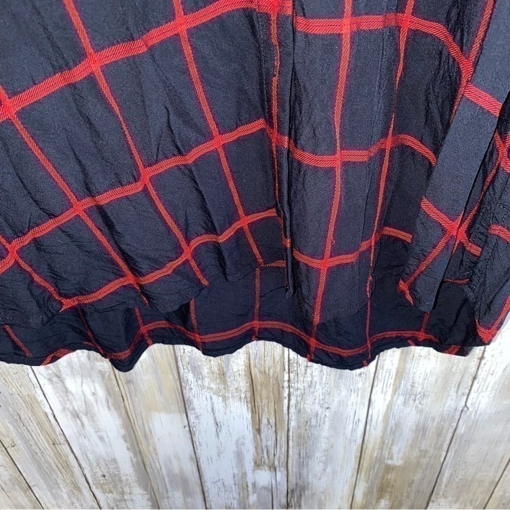 LOFT Navy Red Windowpane Plaid Button Down Blouse Petite Small - Picture 2 of 4